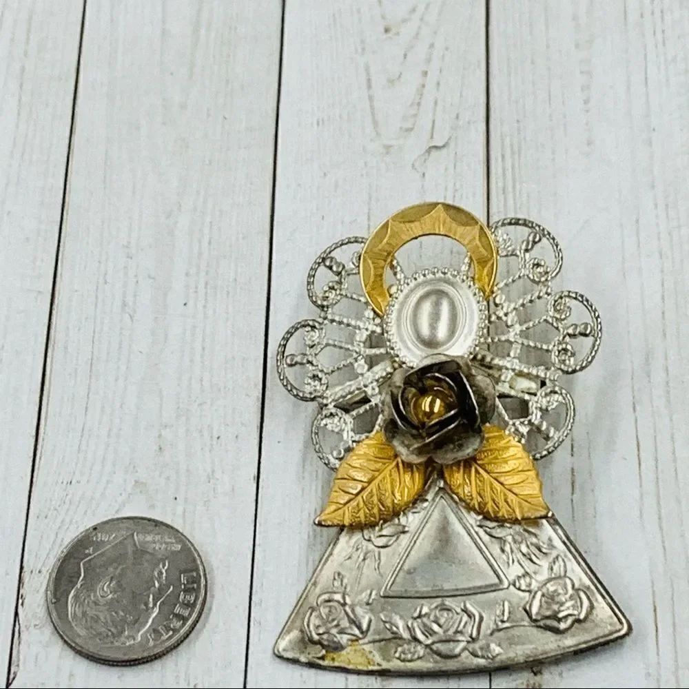 VTG Mixed Metal Angel Brooch‎